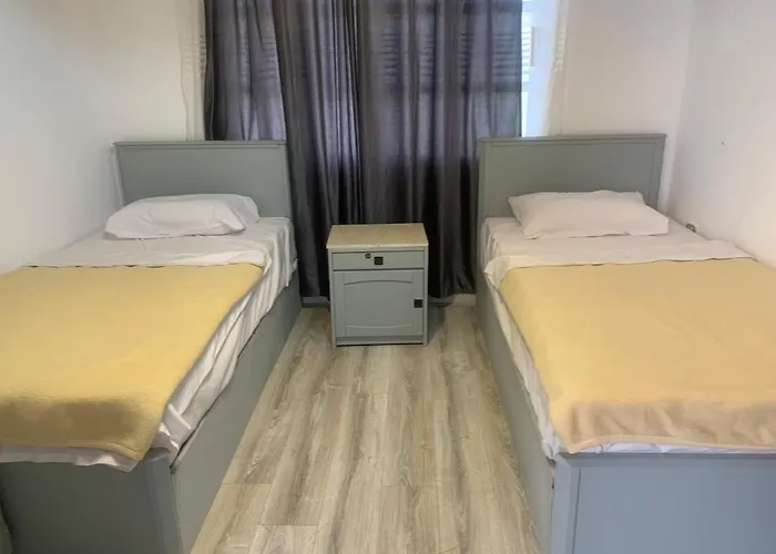 Beautiful 2-bedroom In Delta Apartment